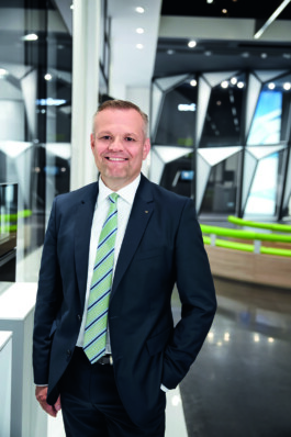 strobo B M   Adalbertstraße 11    80799 München   +49 89 34029023   info(at)strobo eu